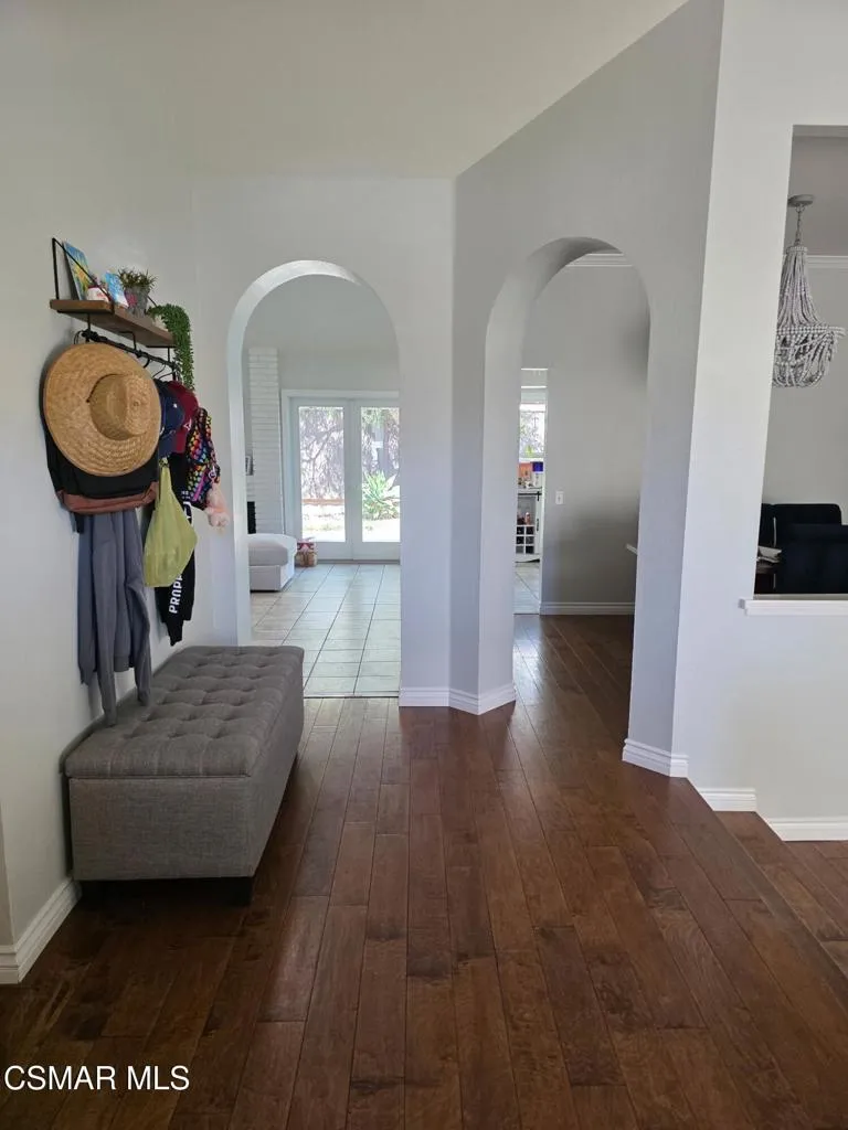 3622 Cambria Street Thousand Oaks, CA 91360