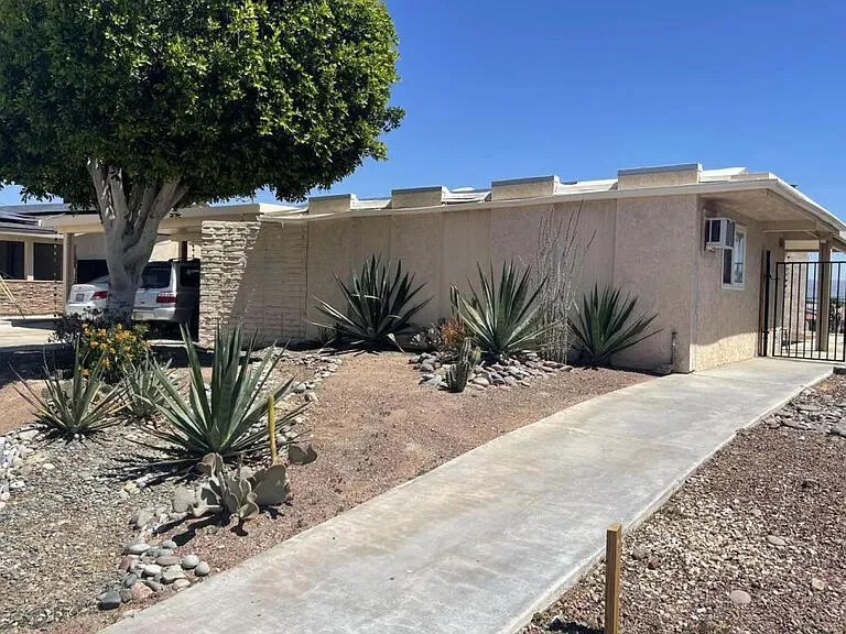 43400 Illinois Avenue Palm Desert, CA 92211