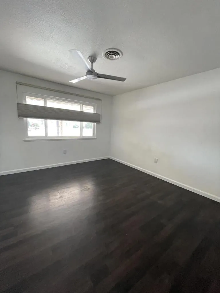 43400 Illinois Avenue Palm Desert, CA 92211