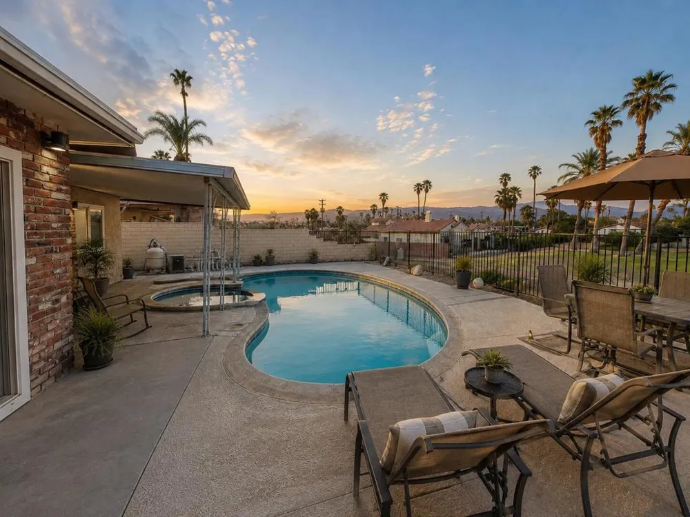 43400 Illinois Avenue Palm Desert, CA 92211