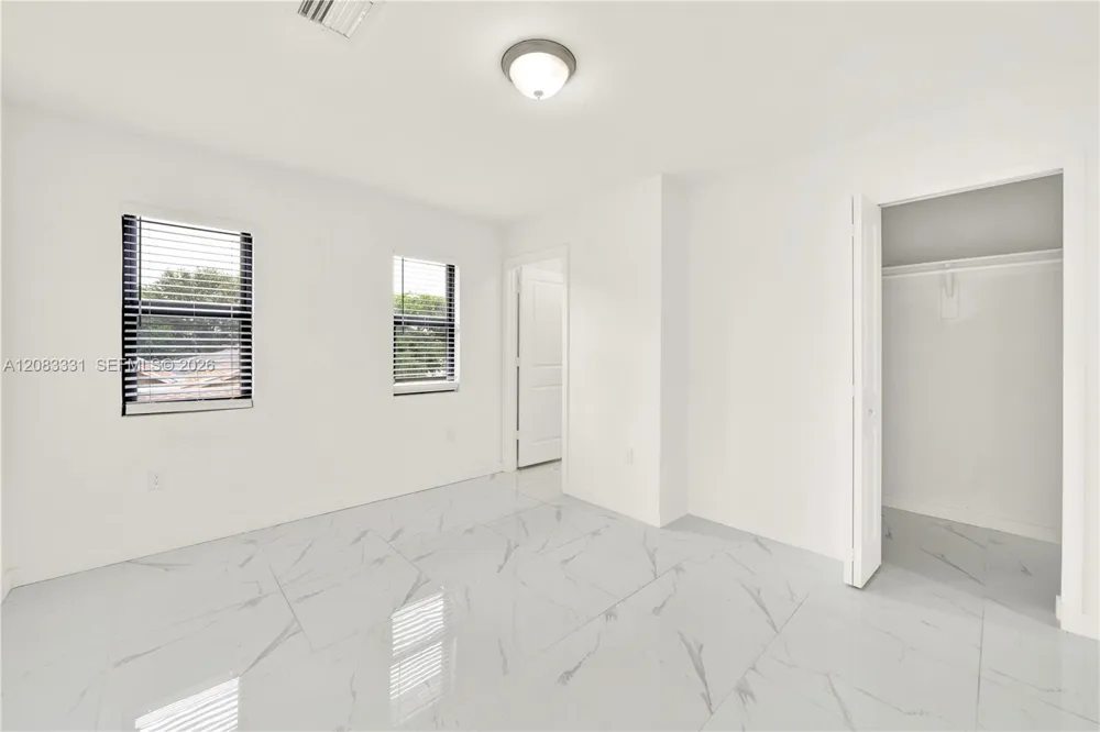 5220 NW 24th Ave #5220 Miami, FL 33142