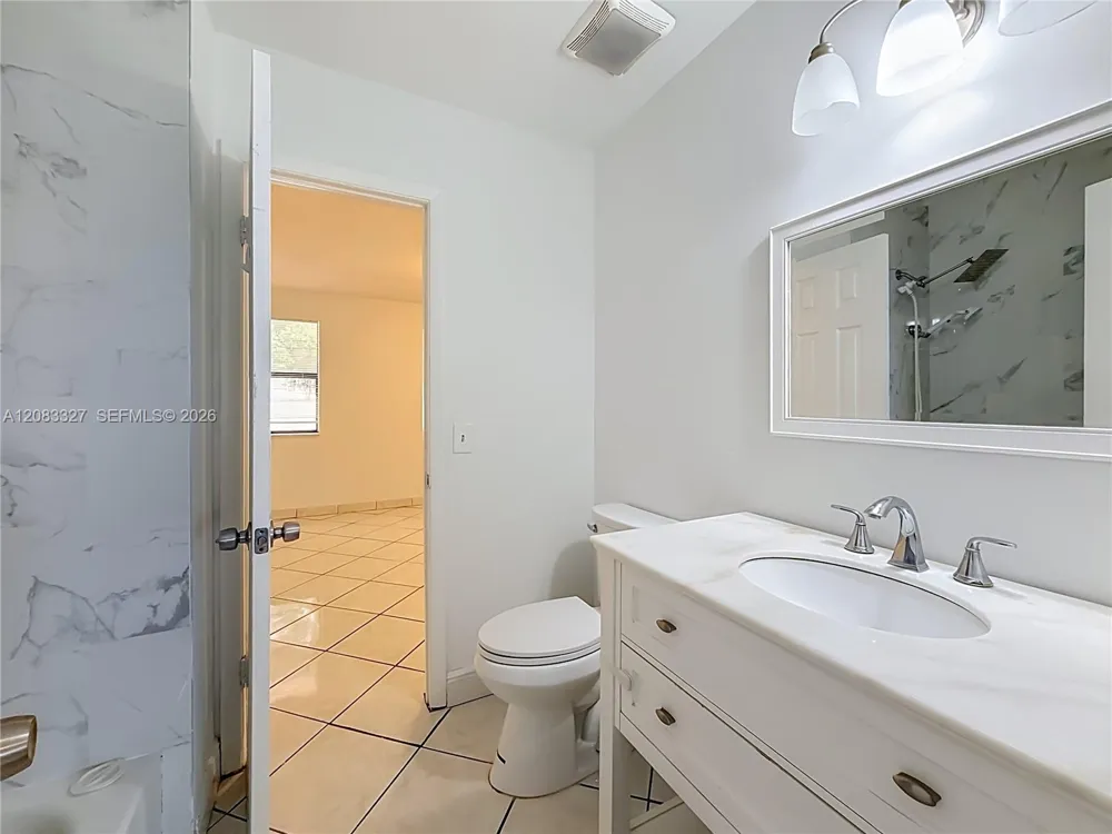 10554 NW 3rd St #0 Pembroke Pines, FL 33026