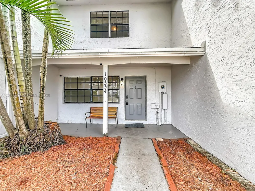 10554 NW 3rd St #0 Pembroke Pines, FL 33026
