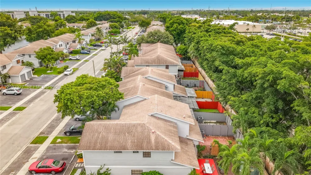 10554 NW 3rd St #0 Pembroke Pines, FL 33026