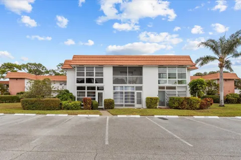 2600 SE Ocean Boulevard #E5