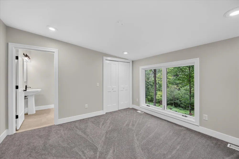 13165 Deer Creek Drive South Haven Charter Township, MI 49090