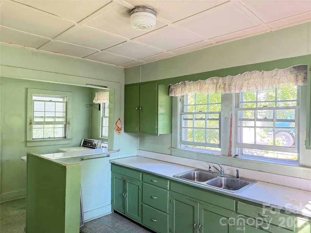 1650 Berkley Street SW Lenoir, NC 28645