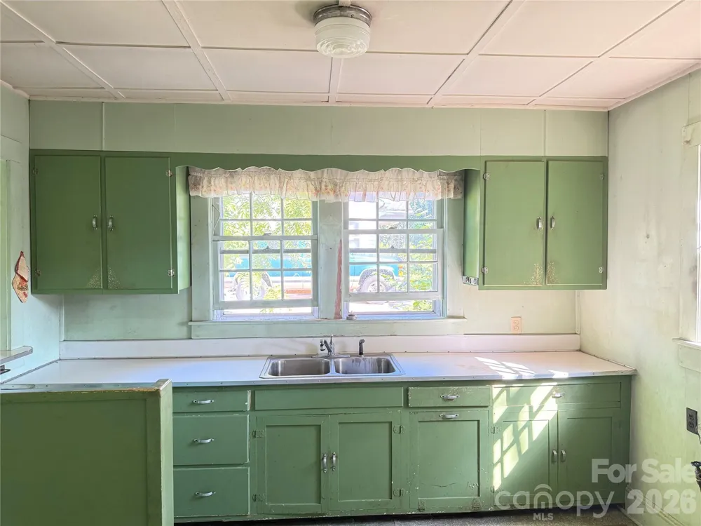1650 Berkley Street SW Lenoir, NC 28645