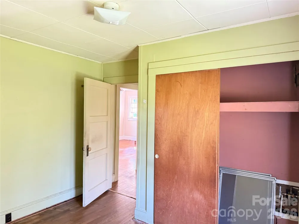 1650 Berkley Street SW Lenoir, NC 28645