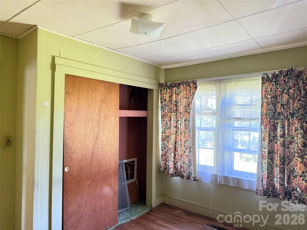 1650 Berkley Street SW Lenoir, NC 28645