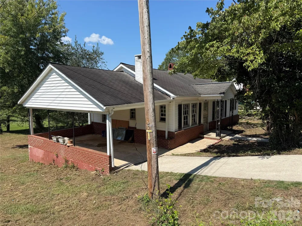 1650 Berkley Street SW Lenoir, NC 28645