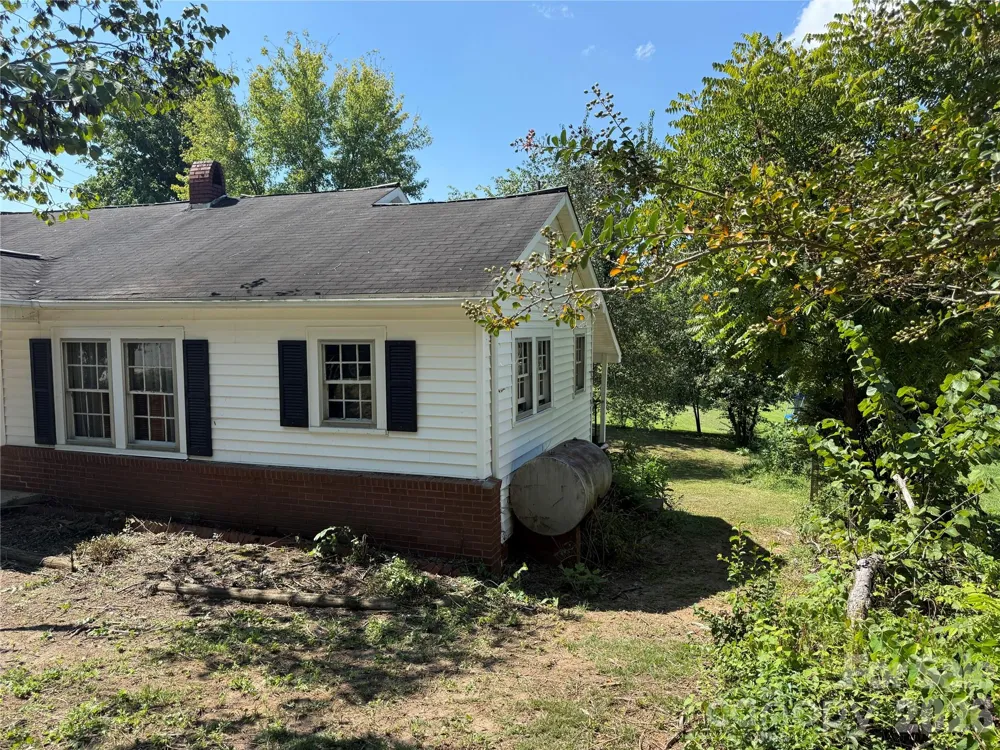 1650 Berkley Street SW Lenoir, NC 28645