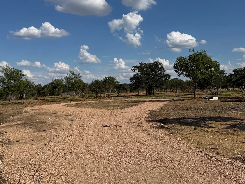 7257 CR 252 Bertram, TX 78605