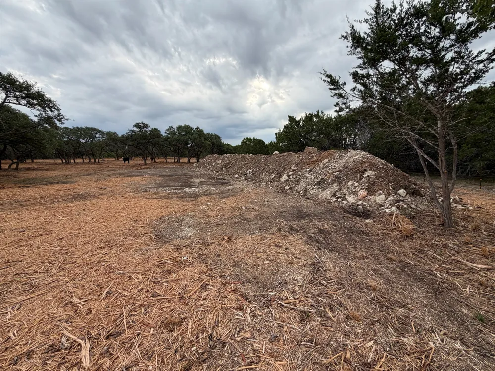 7257 CR 252 Bertram, TX 78605