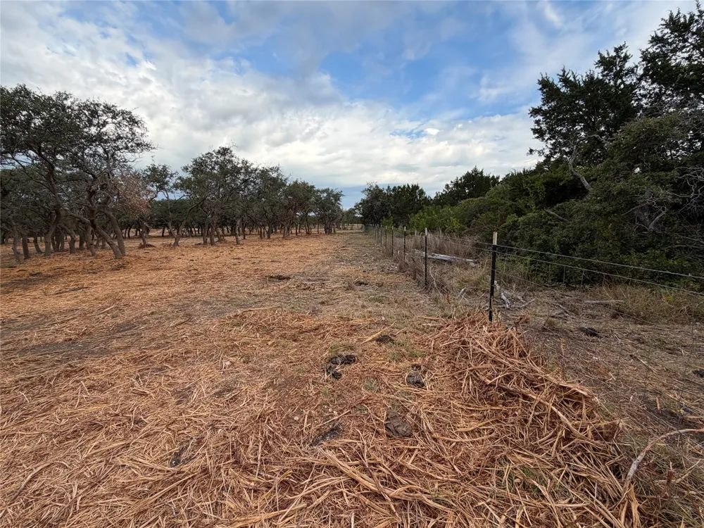 7257 CR 252 Bertram, TX 78605