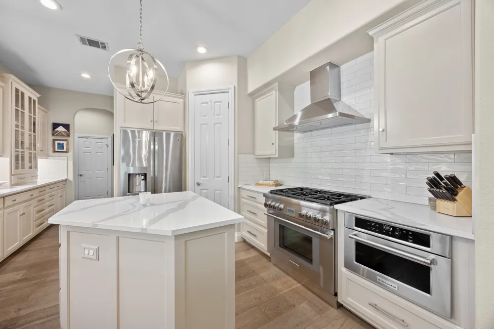11009 Conchos Trail Austin, TX 78726