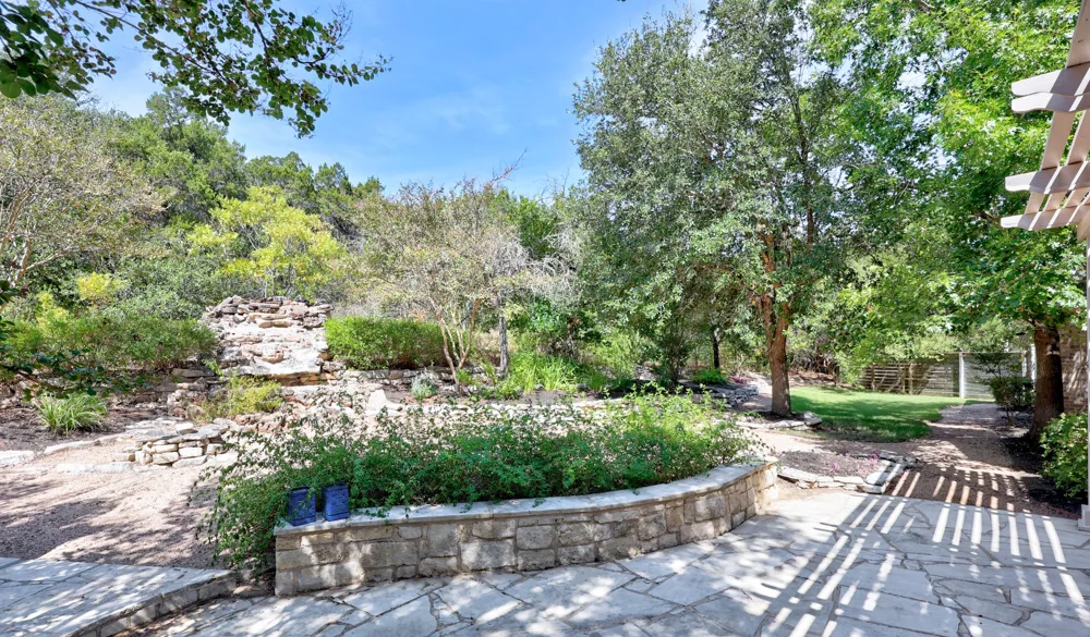 11009 Conchos Trail Austin, TX 78726