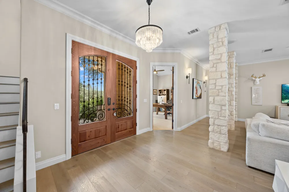 11009 Conchos Trail Austin, TX 78726