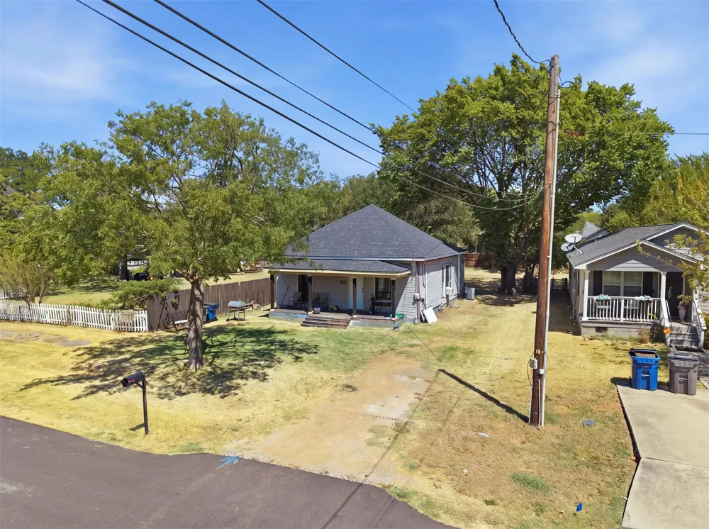 210 E Main Street Celina, TX 75009