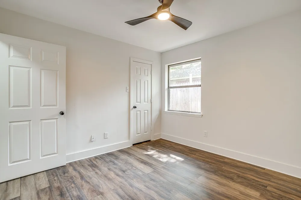 6824 Ridgewood Drive North Richland Hills, TX 76182