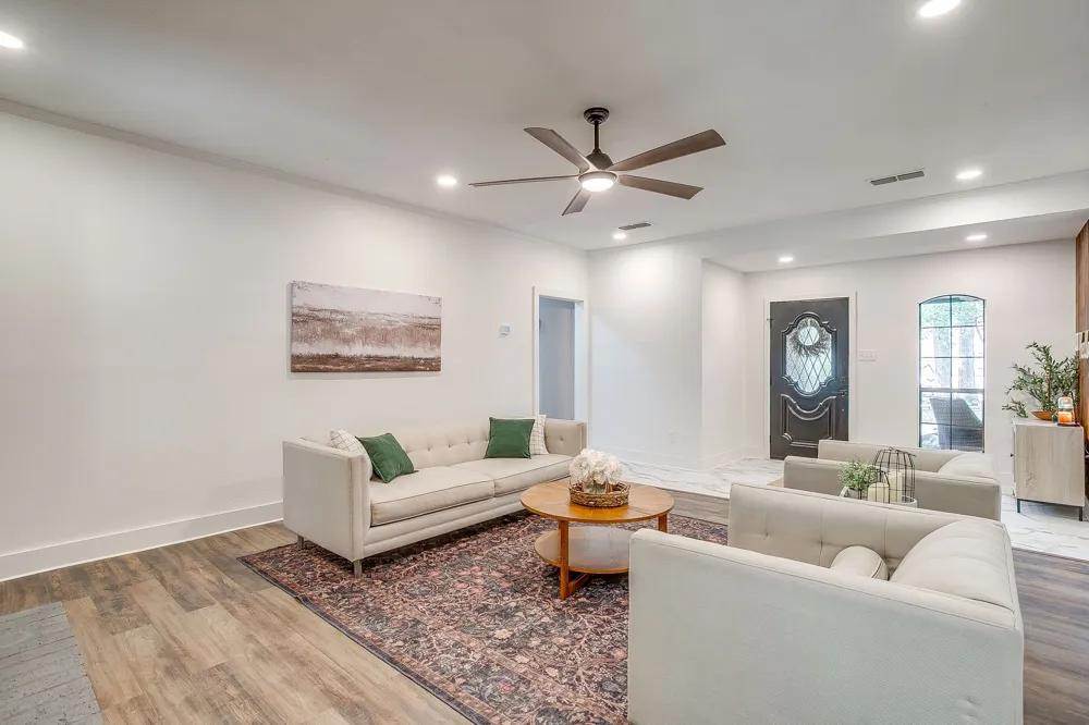 6824 Ridgewood Drive North Richland Hills, TX 76182