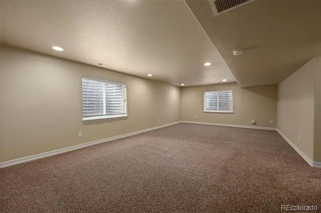 6005 Clarence Drive Windsor, CO 80550