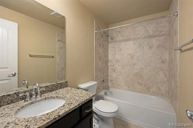 6005 Clarence Drive Windsor, CO 80550
