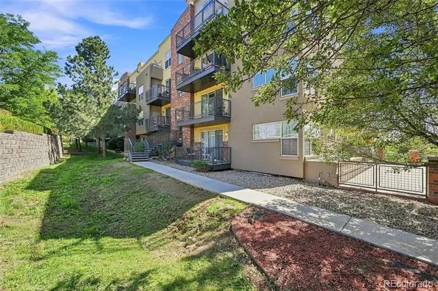 9079 E Panorama Circle #414 Englewood, CO 80112