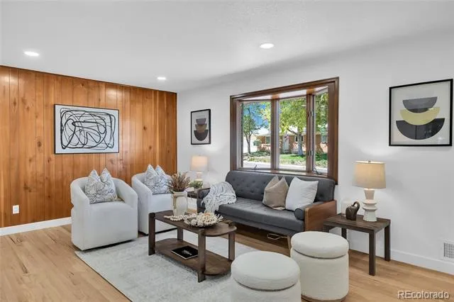 6604 S Lee Court Centennial, CO 80121