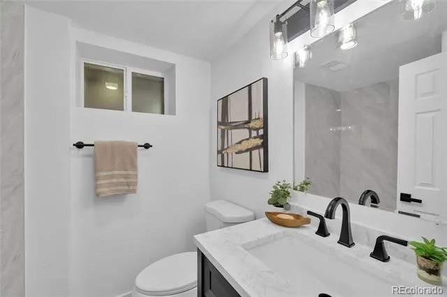 6604 S Lee Court Centennial, CO 80121