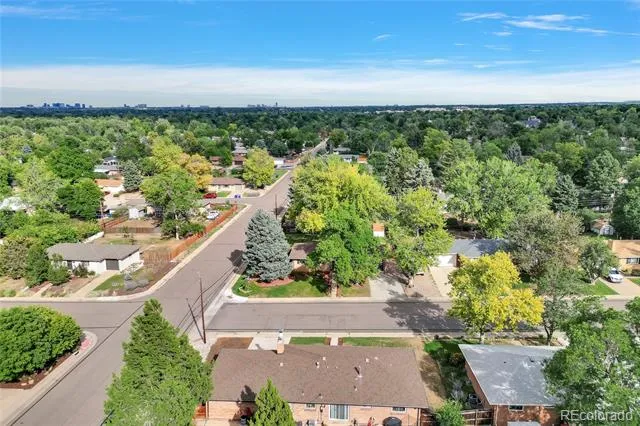 6604 S Lee Court Centennial, CO 80121