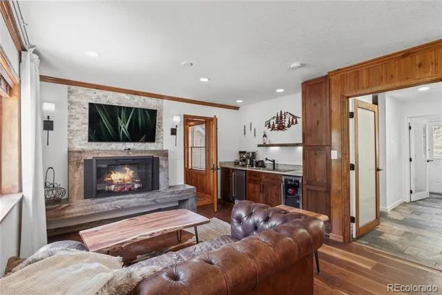 8825 Chipita Park Road Cascade, CO 80809