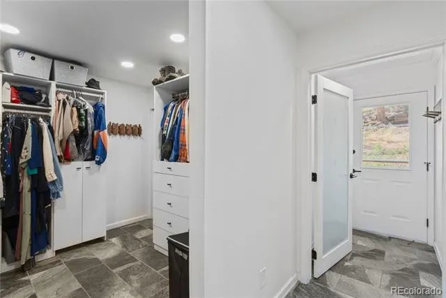 8825 Chipita Park Road Cascade, CO 80809