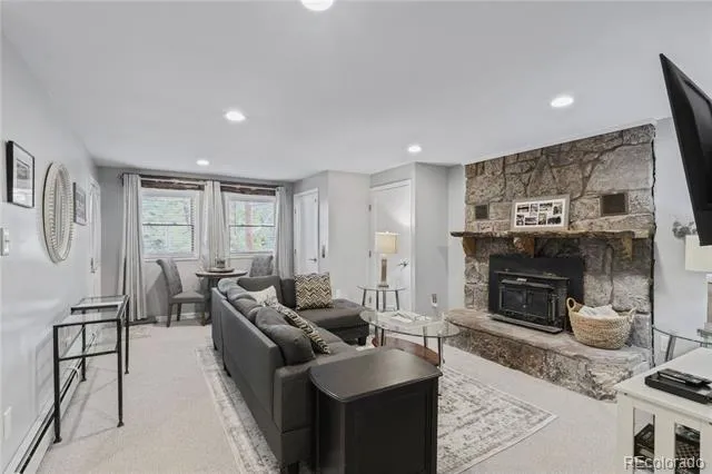 8825 Chipita Park Road Cascade, CO 80809