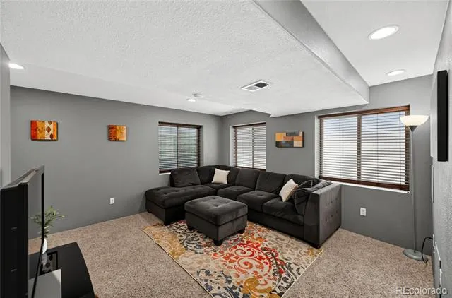 16451 E Phillips Drive Englewood, CO 80112