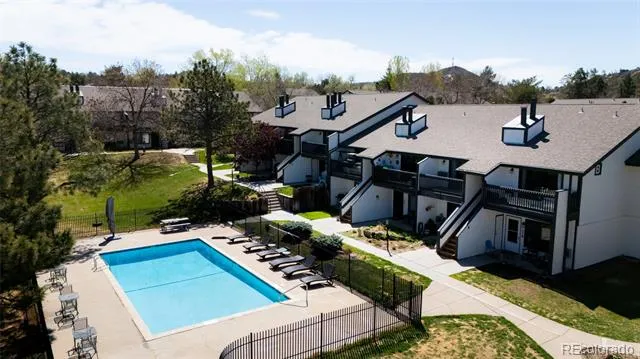 532 Oakwood Drive #B207 Castle Rock, CO 80104