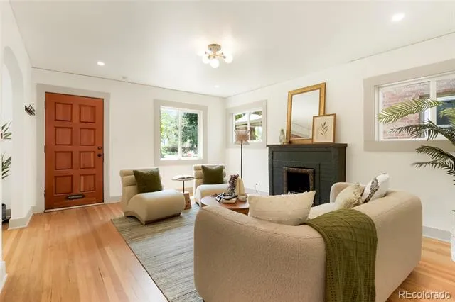 1337 Bellaire Street Denver, CO 80220