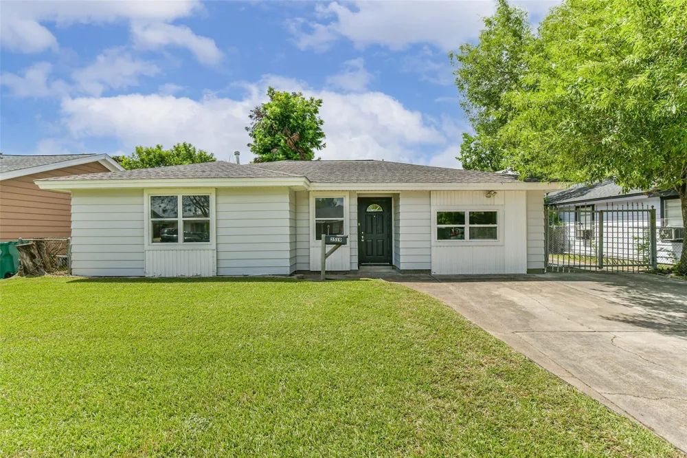 3519 Truxton Drive Pasadena, TX 77503