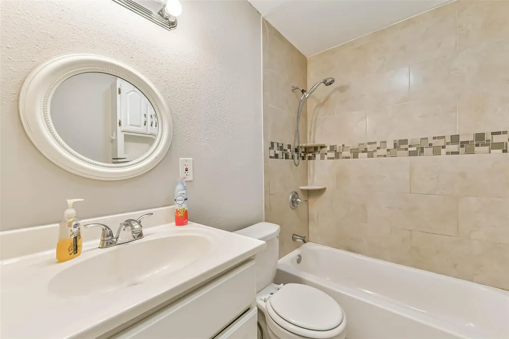 3519 Truxton Drive Pasadena, TX 77503
