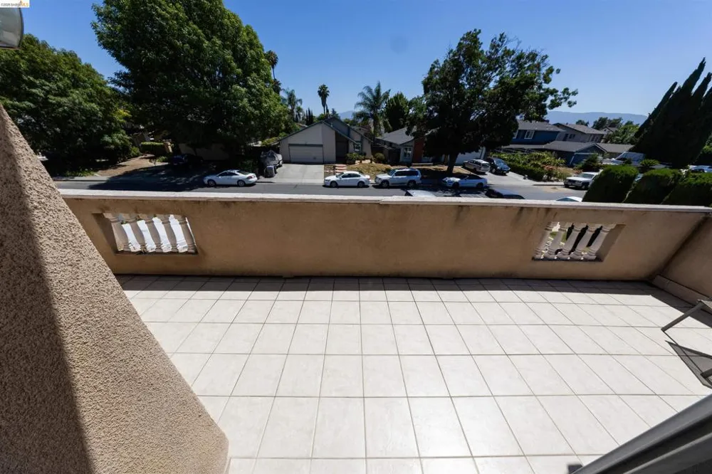 147 Sweetberry Ct. San Jose, CA 95136