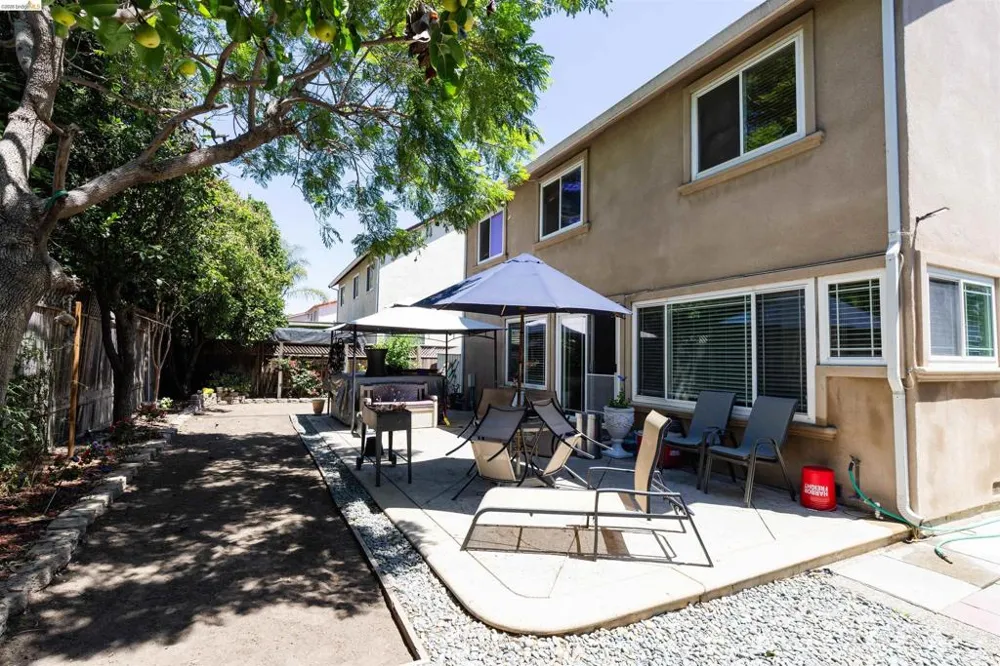 147 Sweetberry Ct. San Jose, CA 95136