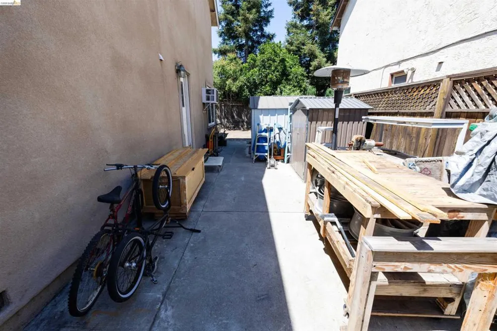 147 Sweetberry Ct. San Jose, CA 95136