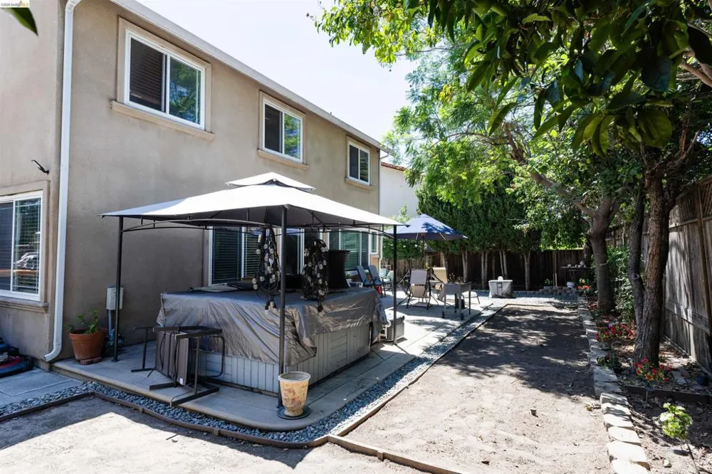 147 Sweetberry Ct. San Jose, CA 95136