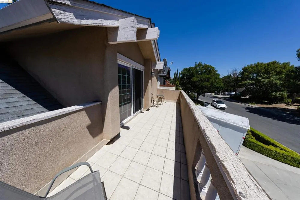 147 Sweetberry Ct. San Jose, CA 95136