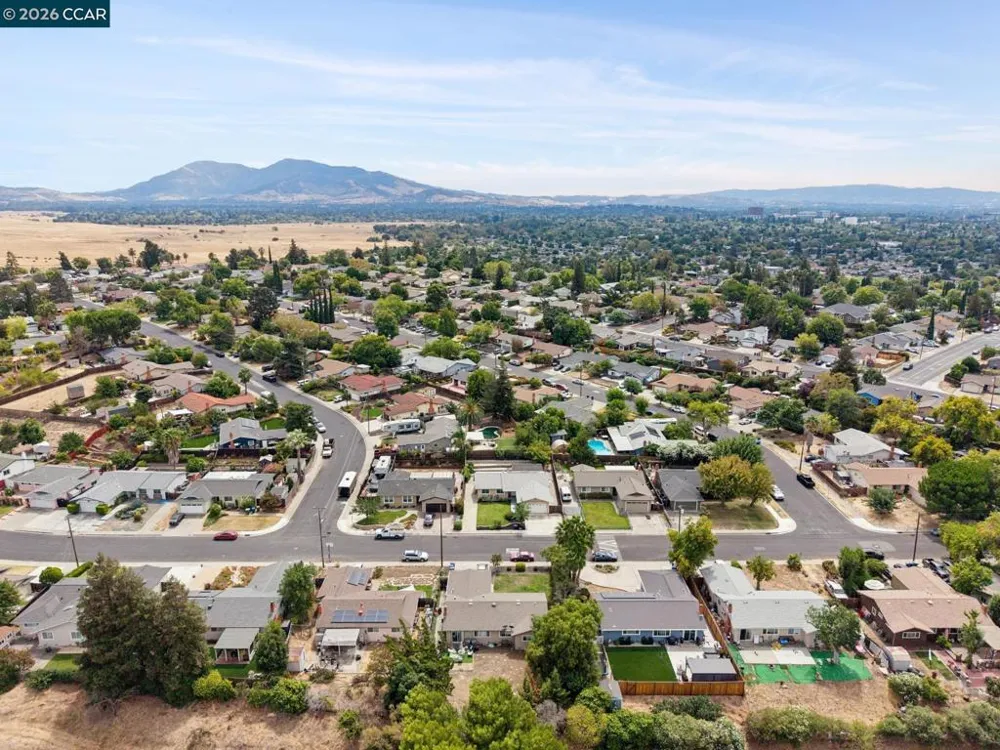 3837 Bayview Cir Concord, CA 94520