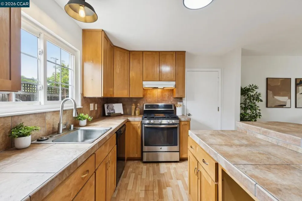 3837 Bayview Cir Concord, CA 94520