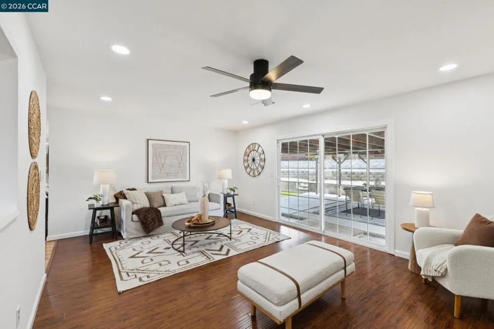 3837 Bayview Cir Concord, CA 94520