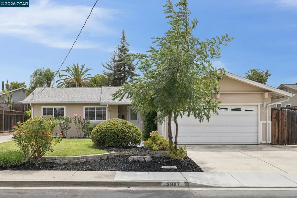 3837 Bayview Cir Concord, CA 94520