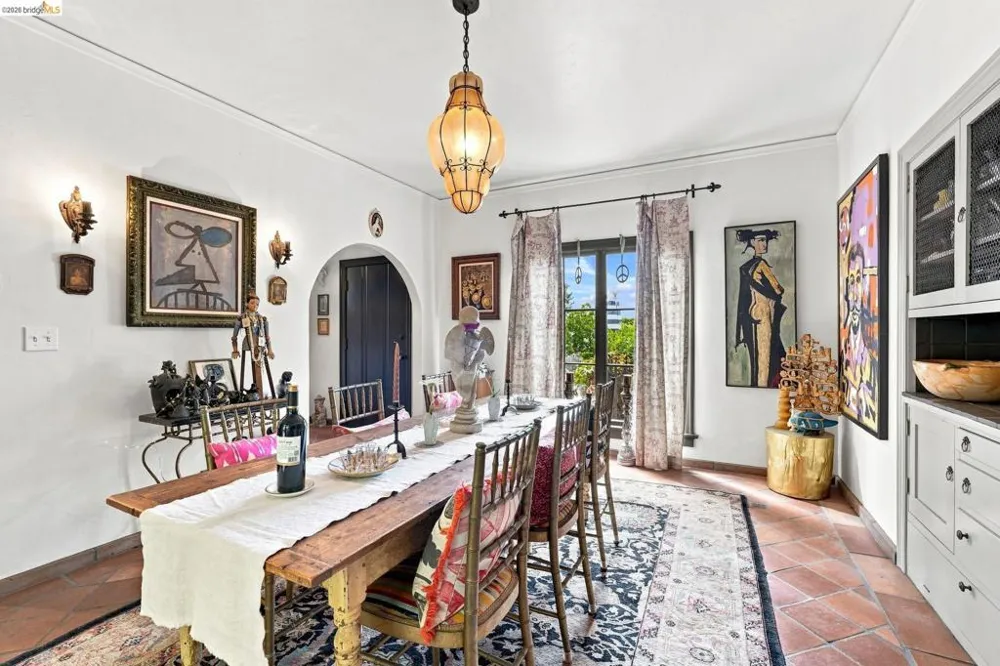 893 Santa Barbara Rd Berkeley, CA 94707