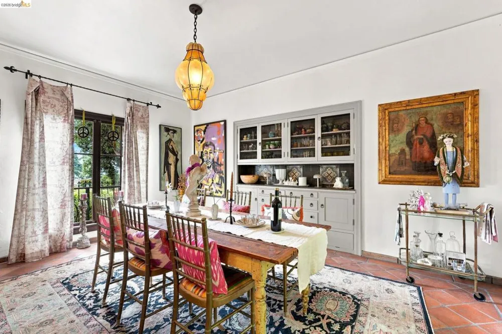 893 Santa Barbara Rd Berkeley, CA 94707